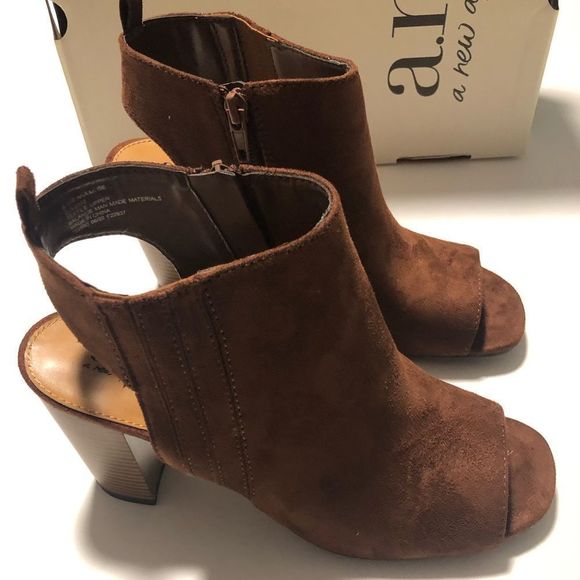 A.N.A Sandals Booties Womens 8.5 Brown - Picture 1 of 5
